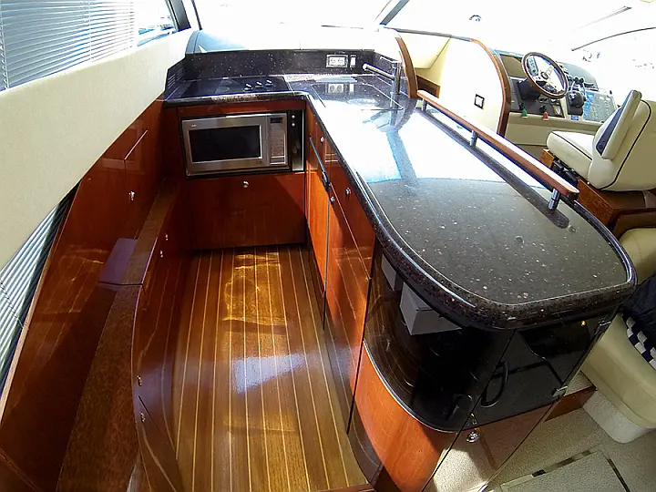 Fairline Phantom 50 - 